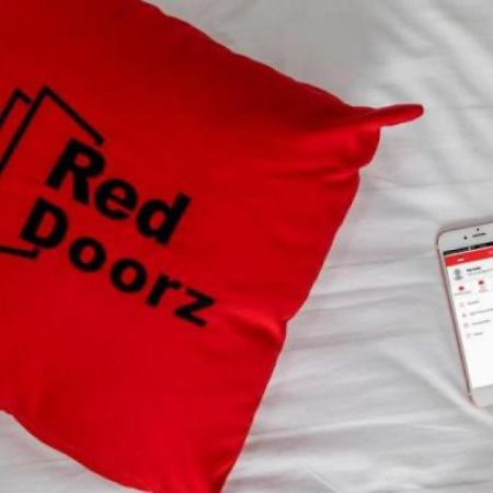 RedDoorz Plus near Sukajadi 2 Bandung Zewnętrze zdjęcie