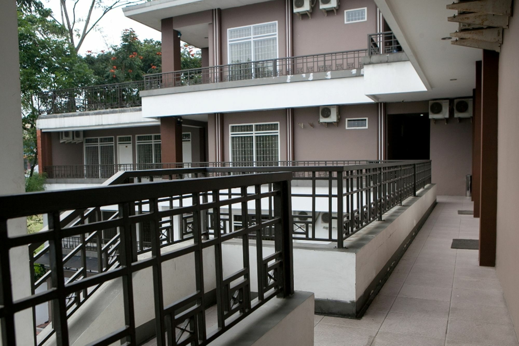 RedDoorz Plus near Sukajadi 2 Bandung Zewnętrze zdjęcie