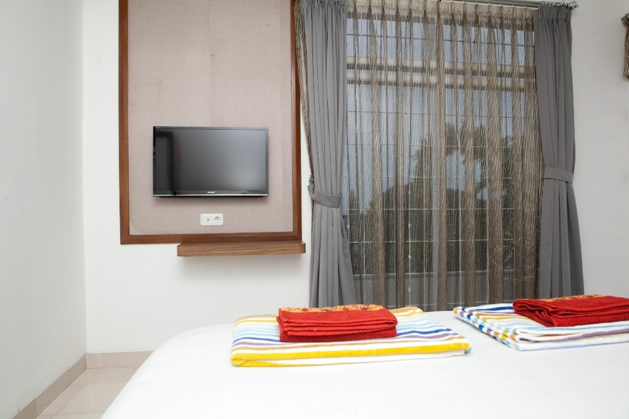 RedDoorz Plus near Sukajadi 2 Bandung Zewnętrze zdjęcie