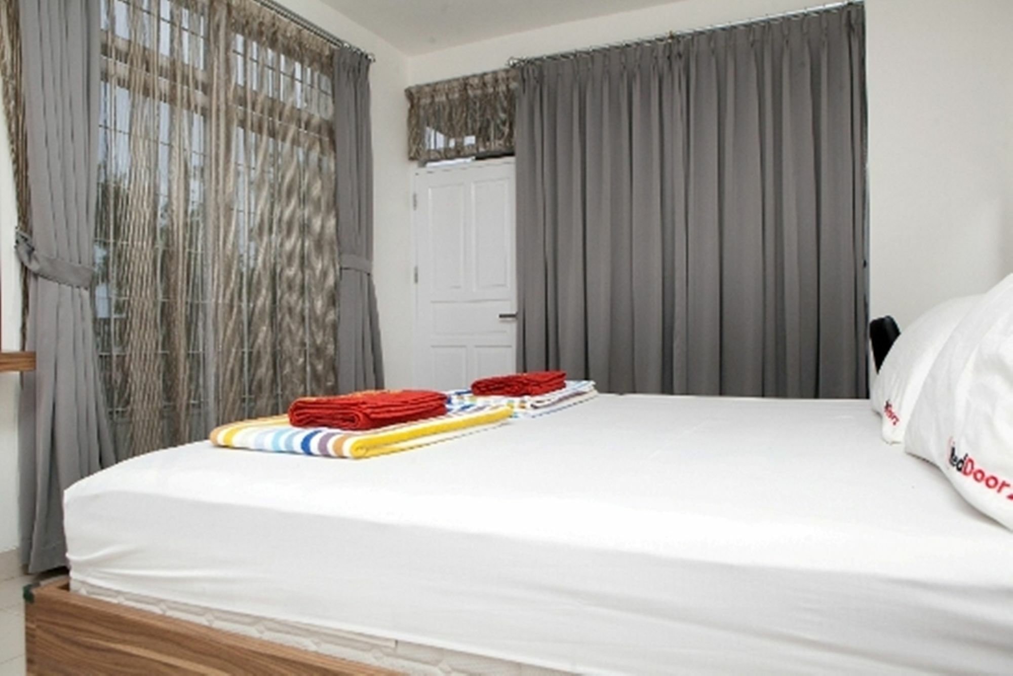 RedDoorz Plus near Sukajadi 2 Bandung Zewnętrze zdjęcie
