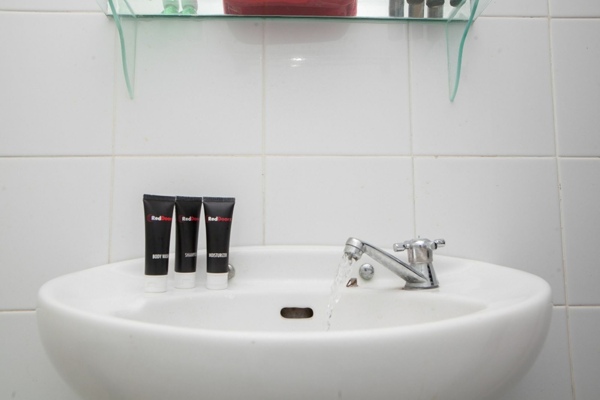 RedDoorz Plus near Sukajadi 2 Bandung Zewnętrze zdjęcie