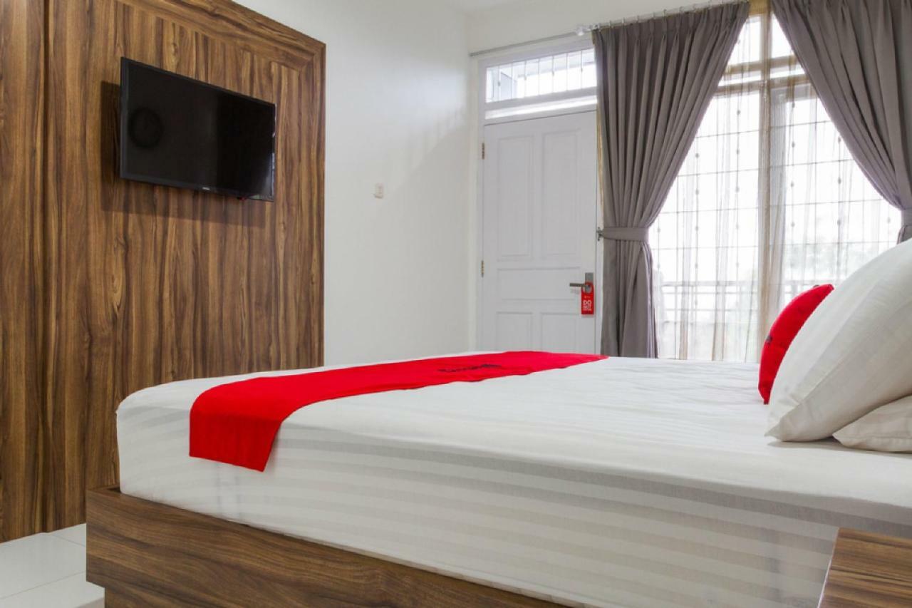 RedDoorz Plus near Sukajadi 2 Bandung Zewnętrze zdjęcie