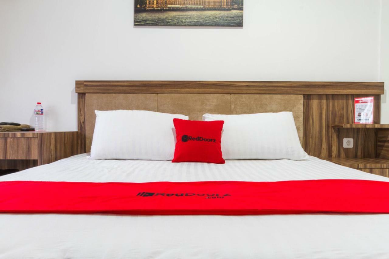 RedDoorz Plus near Sukajadi 2 Bandung Zewnętrze zdjęcie