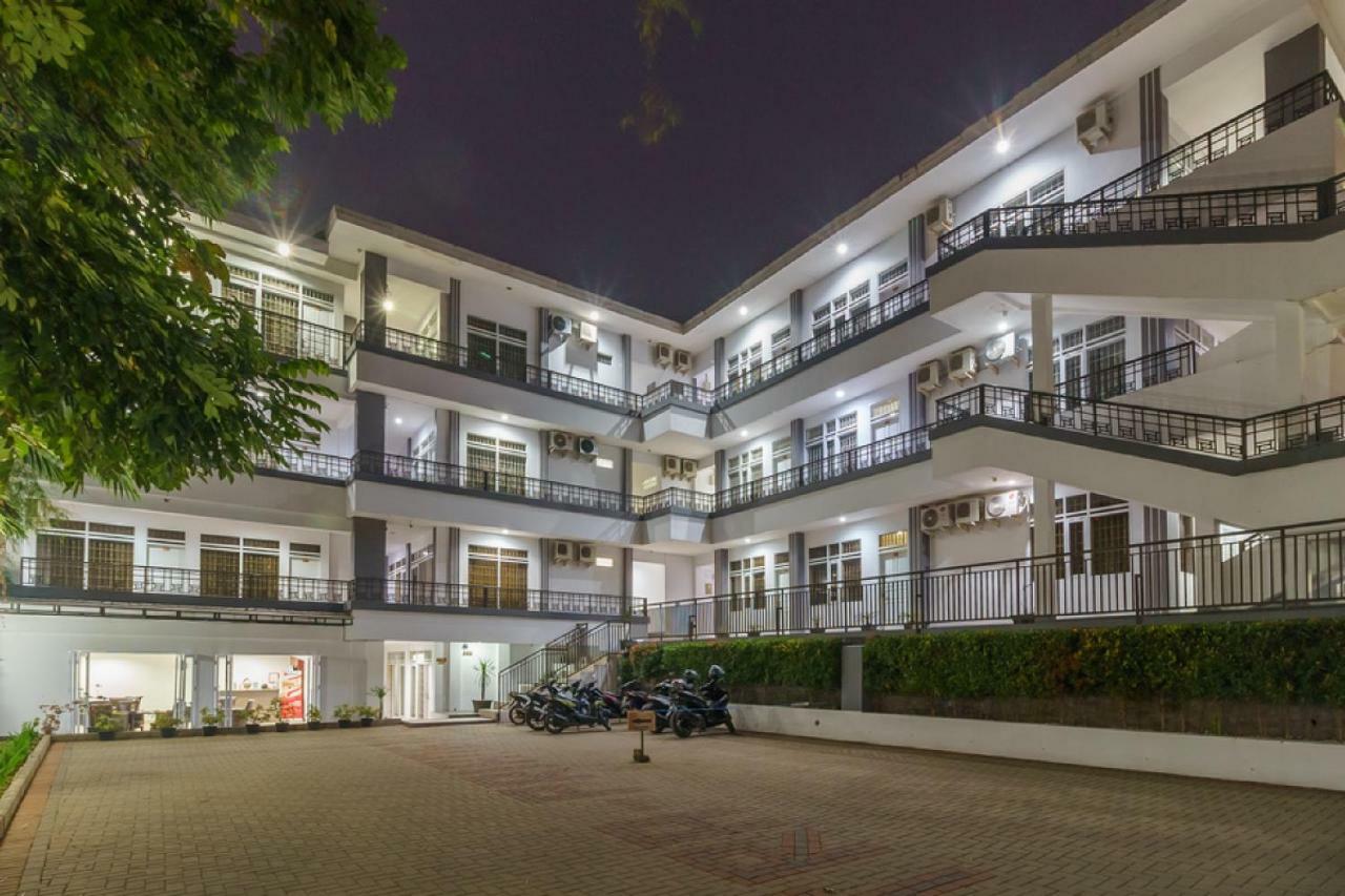 RedDoorz Plus near Sukajadi 2 Bandung Zewnętrze zdjęcie